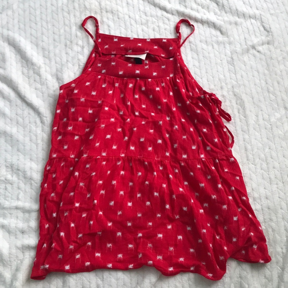 Red and white tank top, with ties on the sides